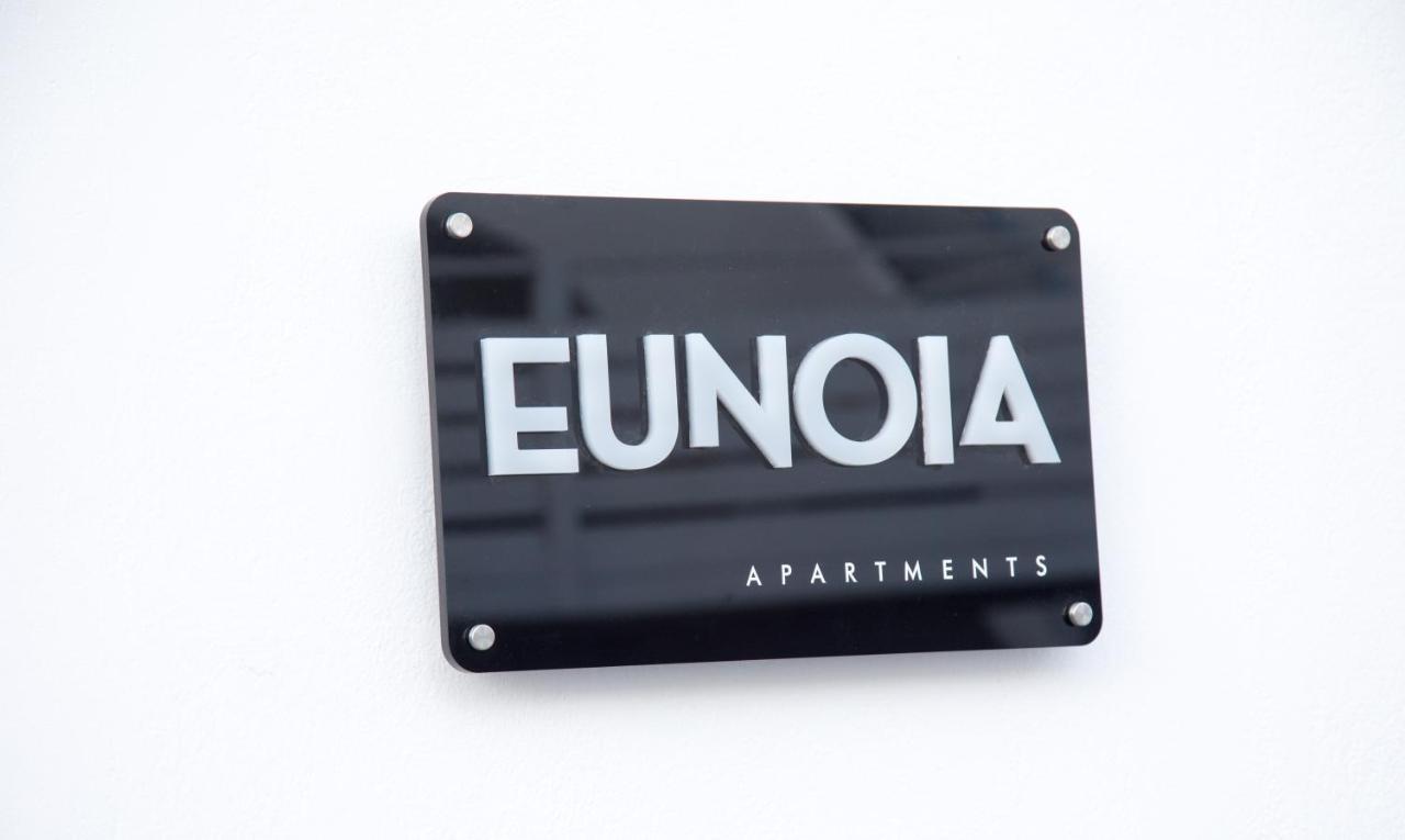 Eunoia Apartments Fira  Esterno foto